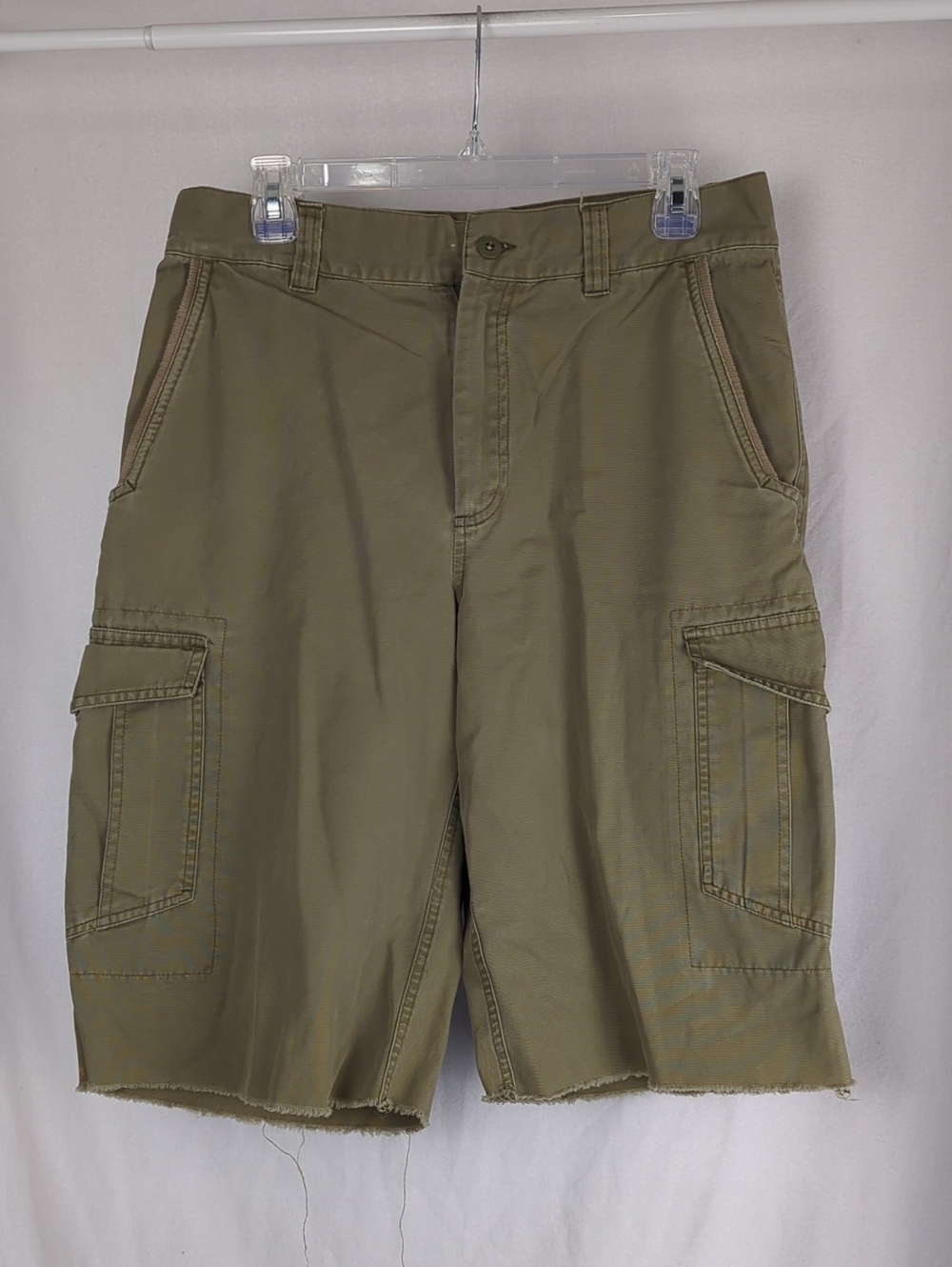 Men's Y2K Baggy Olive Cargo Shorts - Casual Utility Style